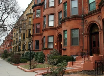 Prime location_ Quiet 2-room apartment with balcony in Maxvorstadt-2